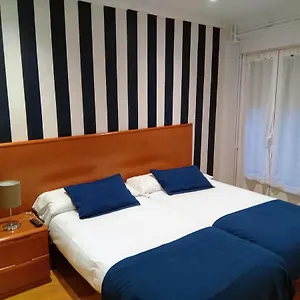 2* Affittacamere Aldatzeta Ostatua